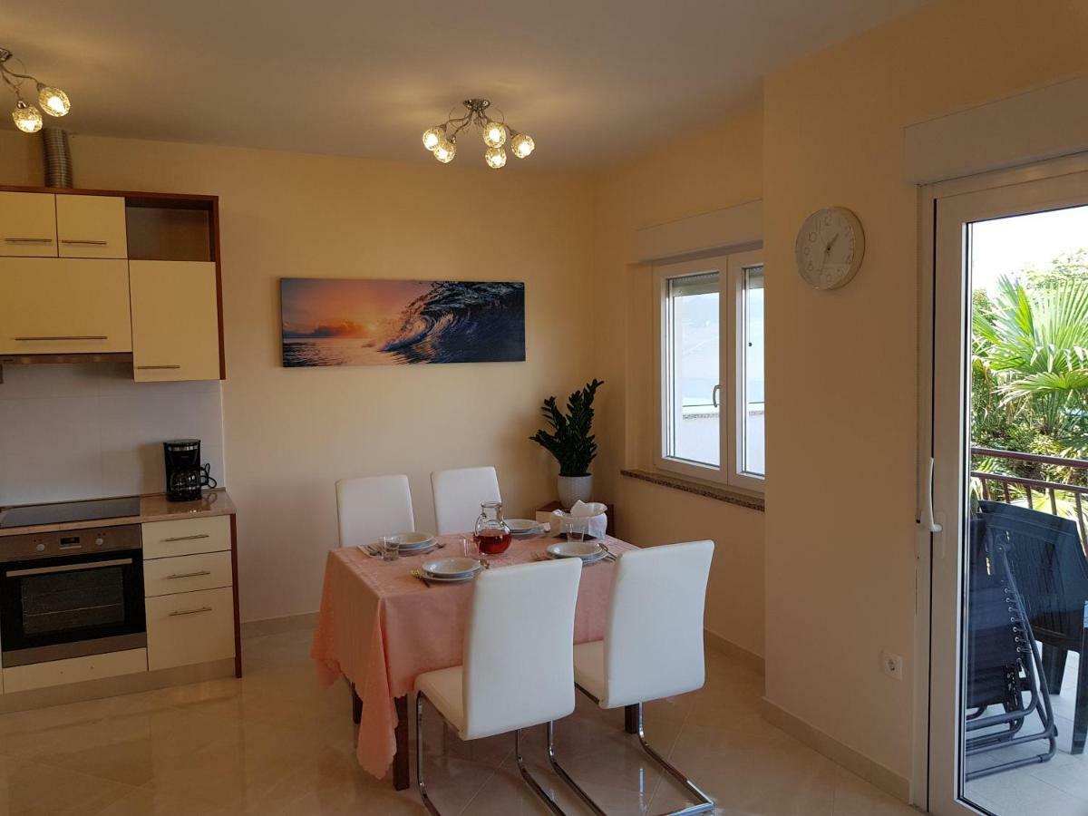 Apartman Vesna Malinska Exterior photo