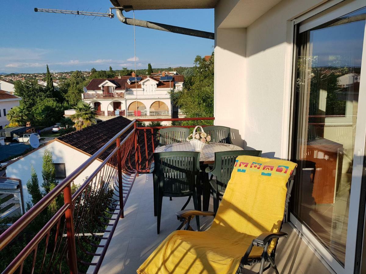 Apartman Vesna Malinska Exterior photo