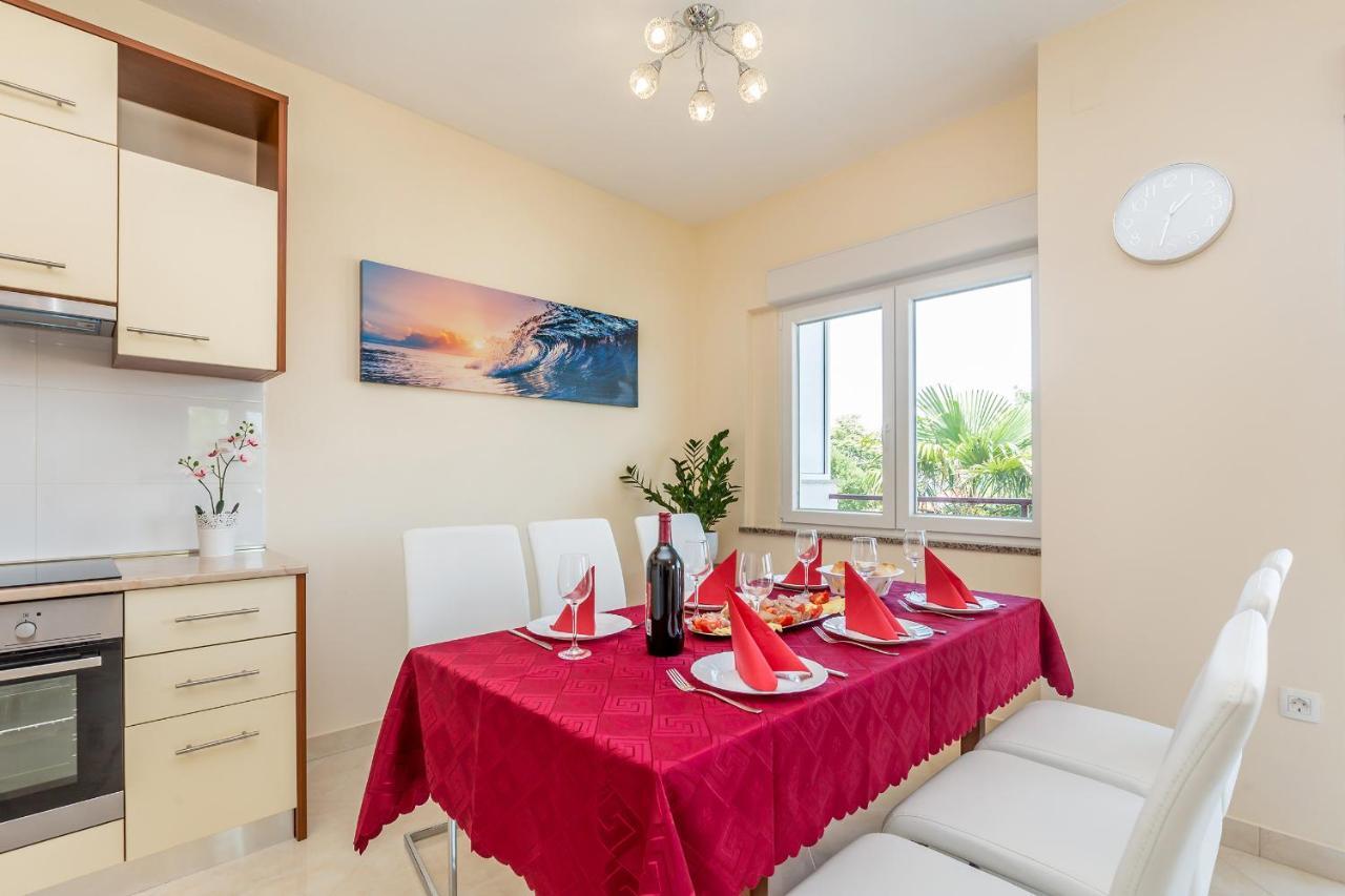 Apartman Vesna Malinska Exterior photo